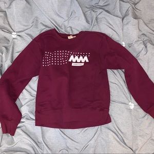Taiwan brand maroon sweater top
